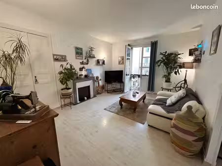 appartement t2 lumineux meublé