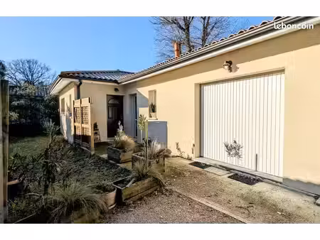 villa 4 pièces 85 m²