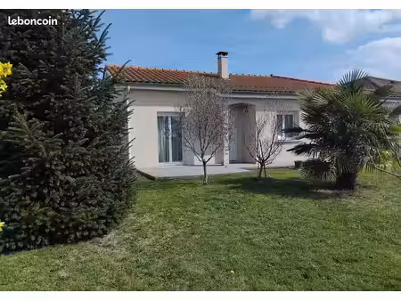 villa 4 pièces 85 m²