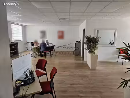 bureaux 205 m² nîmes