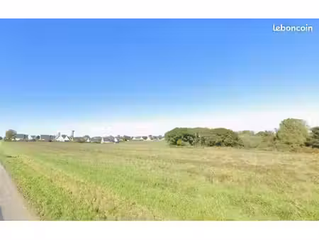 terrain 769 m² lannilis
