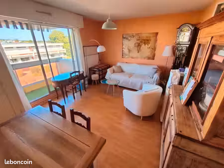 caudéran - t3 lumineux - 63m²