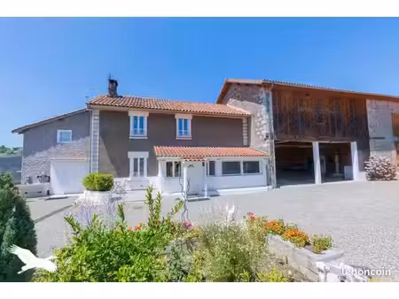 ferme 7 pièces 155 m²