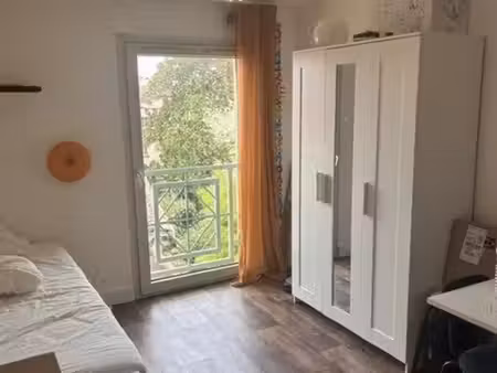 studio 1 pièce 19 m²