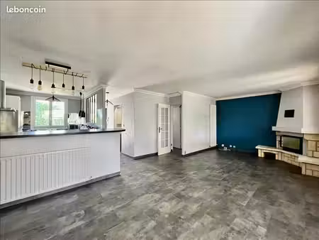 maison 5 pièces 153 m²