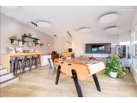 studio 1 pièce 17 m²