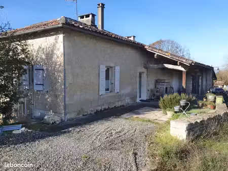 belle bâtisse en pierre fin 18ème siècle avec du terrain et un vergé  une opportunité rare