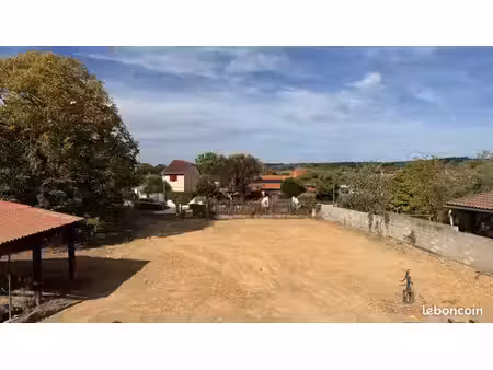 terrain à bâtir