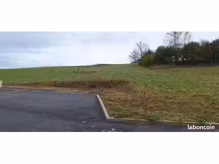 terrain 758 m² le gres