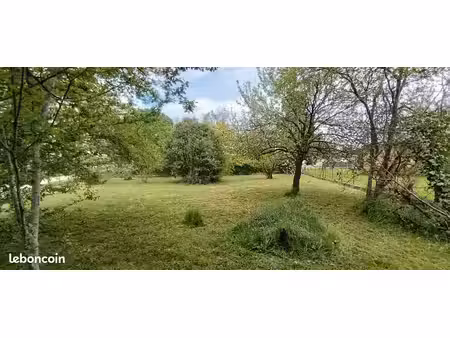 terrain - leguevin