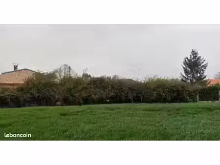 terrain 1 450 m² carbonne
