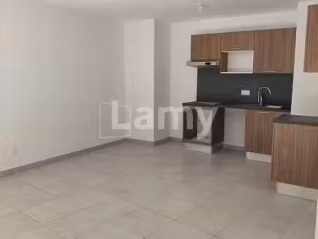appartement 2 pièces 53 m²