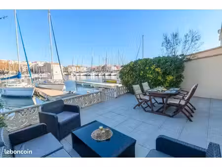 marina avec appontement