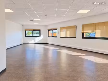 bureaux 82 m² la ville-aux-dames