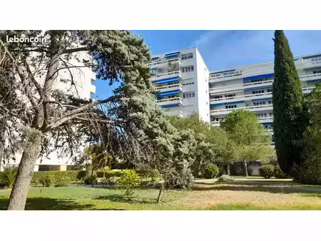 parking/box montpellier