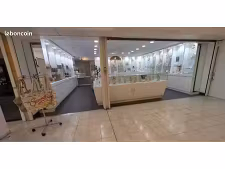 local commercial