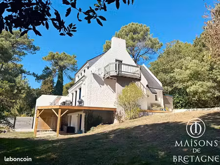 maison 6 pièces 134 m²