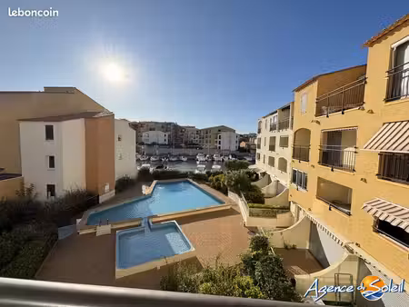 studio 1 pièce 28 m²