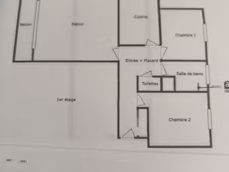 grand appartement t3 traversant