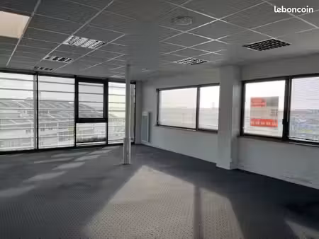 bureaux 126 m²