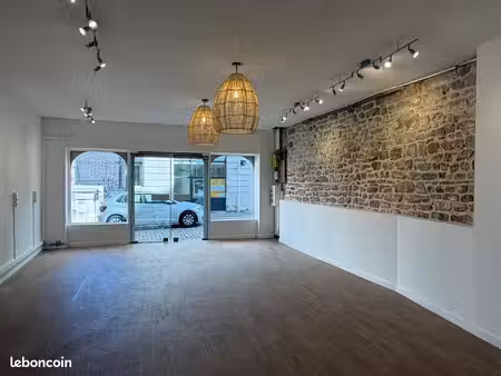 local commercial 70 m² quimper