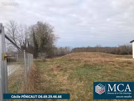terrain 585 m² dax