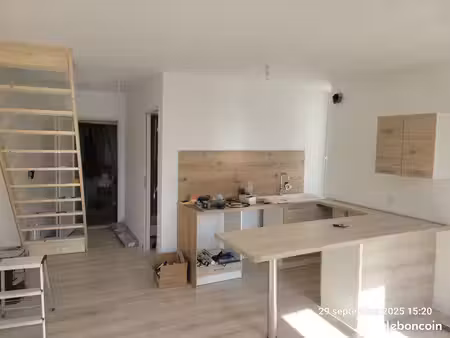 location logement t3 centre saint geoire en valdaine
