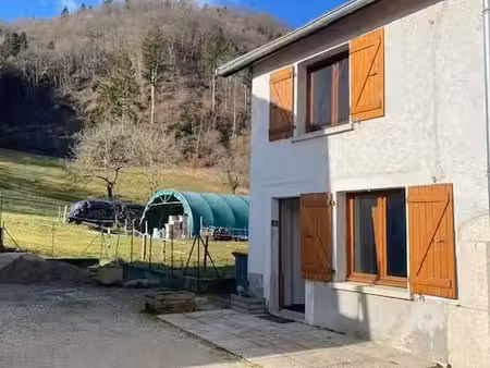 appartement 3 pièces 69 m²