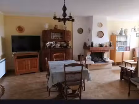 vend maison individuelle à la celle saint avant 102 mètres carrés sur sous sol complet sur