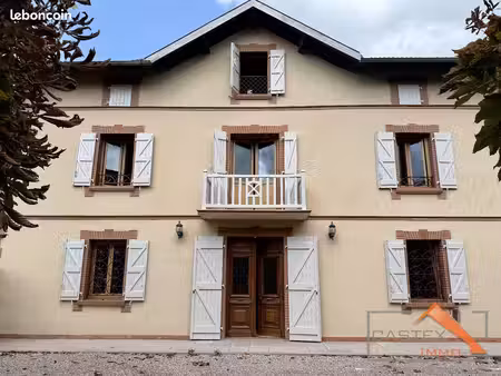 maison 5 pièces 149 m²
