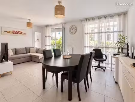 appartement 3 pièces 66 m²