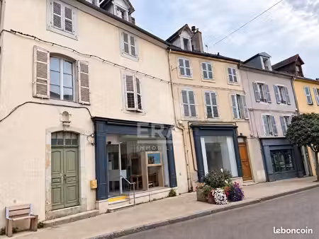 local commercial 80 m²