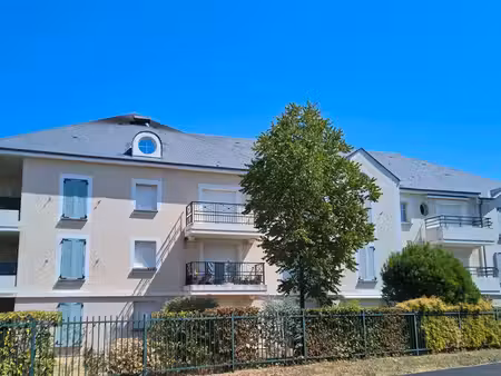 saint avertin quartier résidentiel t2 avec jardin privatif