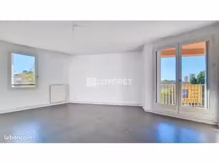 appartement 3 pièces 72 m²