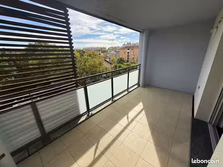 appartement 3 pièces 57 m²