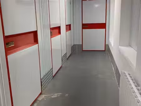 box de stockage à louer à contres – de 2 à 10 m²