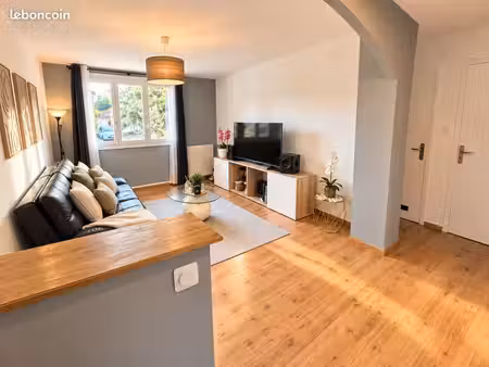 appartement • t3 • 55m² • residence les javaux eybens