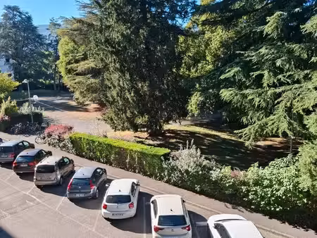 square le perier f3