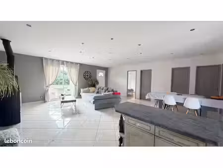 à 5 km de saint-félix-lauragais – maison de plain-pied 112 m² – terrain 2 500 m² – hangar 