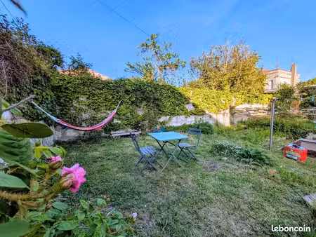 appartement ancien rénové avec jardin