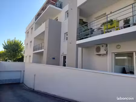 appartement t3 avec parking et cave