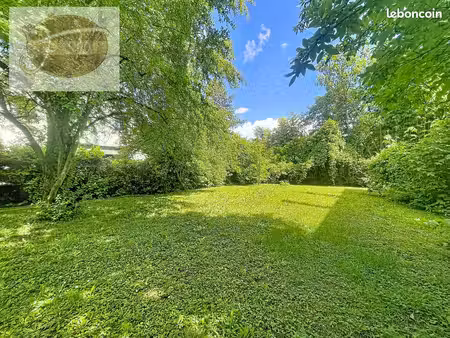 terrain 510 m² meylan