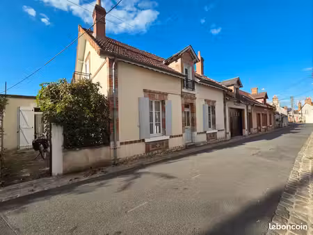 maison de famille 1935  à rénover – 144 m²  terrain clos