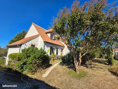 maison 5 pièces 143 m²