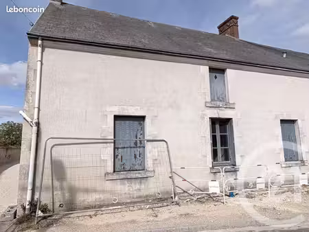 maison 1 pièce 105 m²