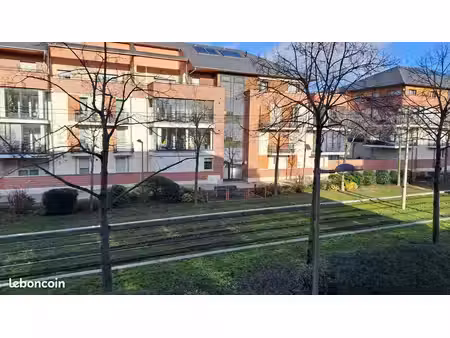 la solitude vous pèse  optez pour cet appartement tbe en résidence sénior