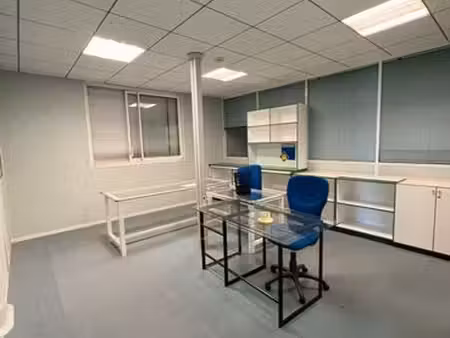 ?bureaux a louer de 300m²