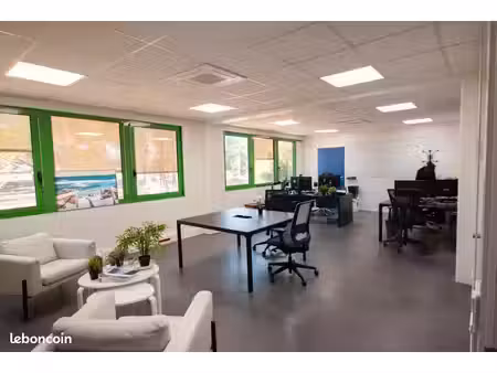 bureau à louer de 46 m² à orléans