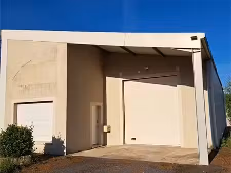 local industriel 210 m²