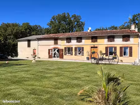ferme 5 pièces 215 m²